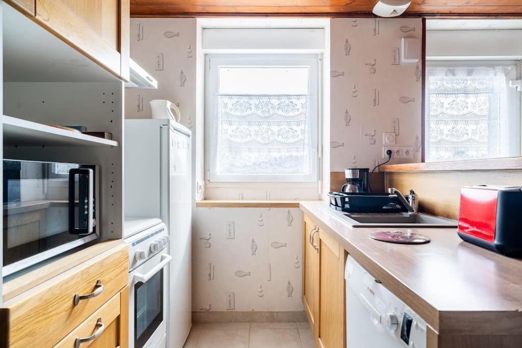 Le Mimosa, Maison De Holiday home Trans-la-Foret